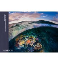 Illustrated Books Two Worlds: Above and Below the Sea Phaidon Press